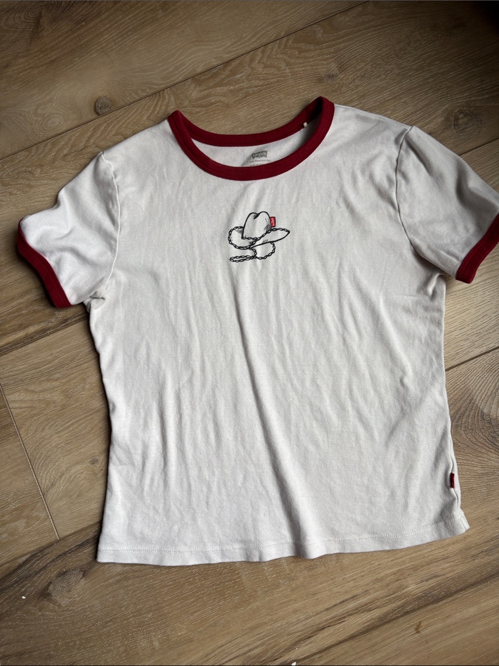 Levi's White Short Sleeve Ringer Tee with Red Trim and Embroidered Hat